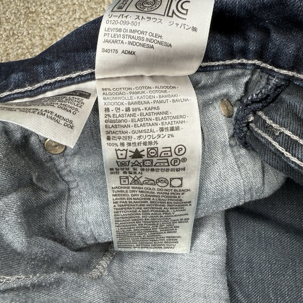 Levi's 505 Jeans Men's Size 38x30 Straight Leg Medium Wash Blue Denim - Picture 9 of 15